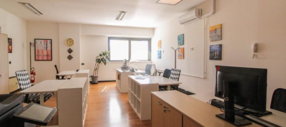10 rooms Office in Cornegliano Laudense, Italy No. 65289 28
