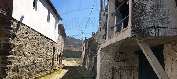 3 bedrooms House in Braganca, Portugal No. 37637 4