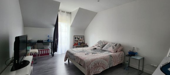 4 chambres Maison à Noailles, France No. 276043 2