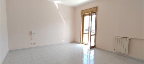 3 Schlafzimmer Wohnung in Barcellona Pozzo di Gotto, Italy, Nr. 76020 9