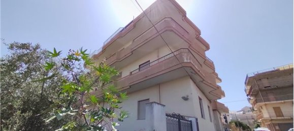 3 Schlafzimmer Wohnung in Barcellona Pozzo di Gotto, Italy, Nr. 76020 17