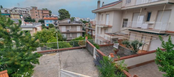 2 Schlafzimmer Wohnung in Ceriale, Italy, Nr. 344302 30