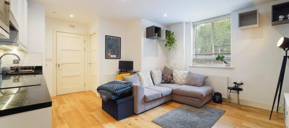 1 Schlafzimmer Wohnung in Epsom, United Kingdom, Nr. 9758 6