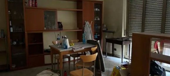 4 rooms Apartment in Voghera, Italy No. 95445 4