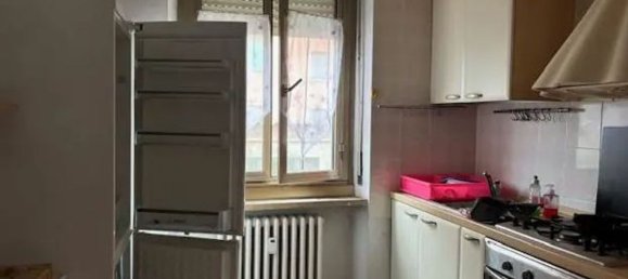 4 rooms Apartment in Voghera, Italy No. 95445 8