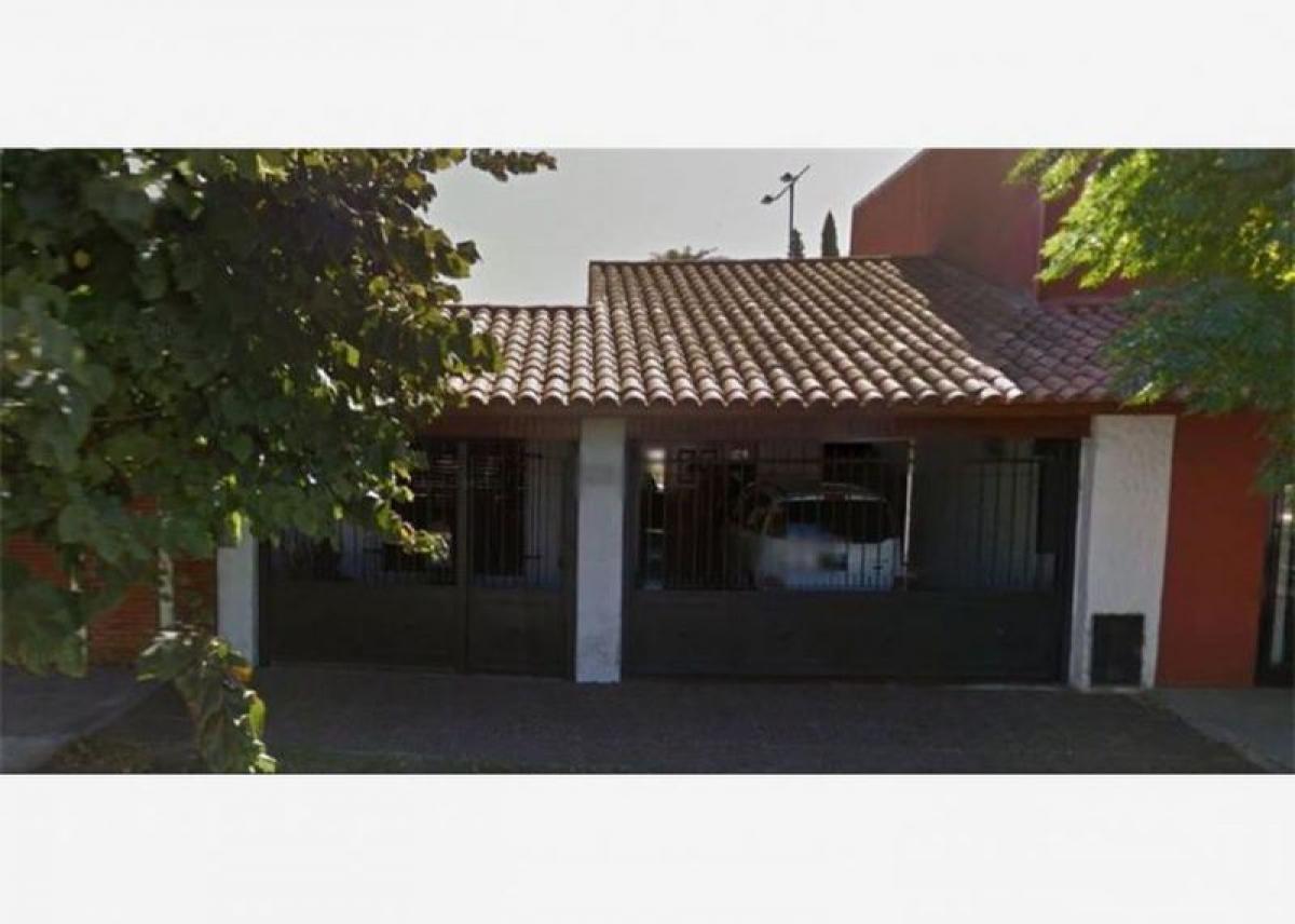 3 غرف نوم منزل في Quilmes, Argentina رقم 89655