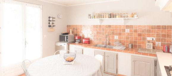 3 bedrooms Villa in Mallemoisson, France No. 205999 8