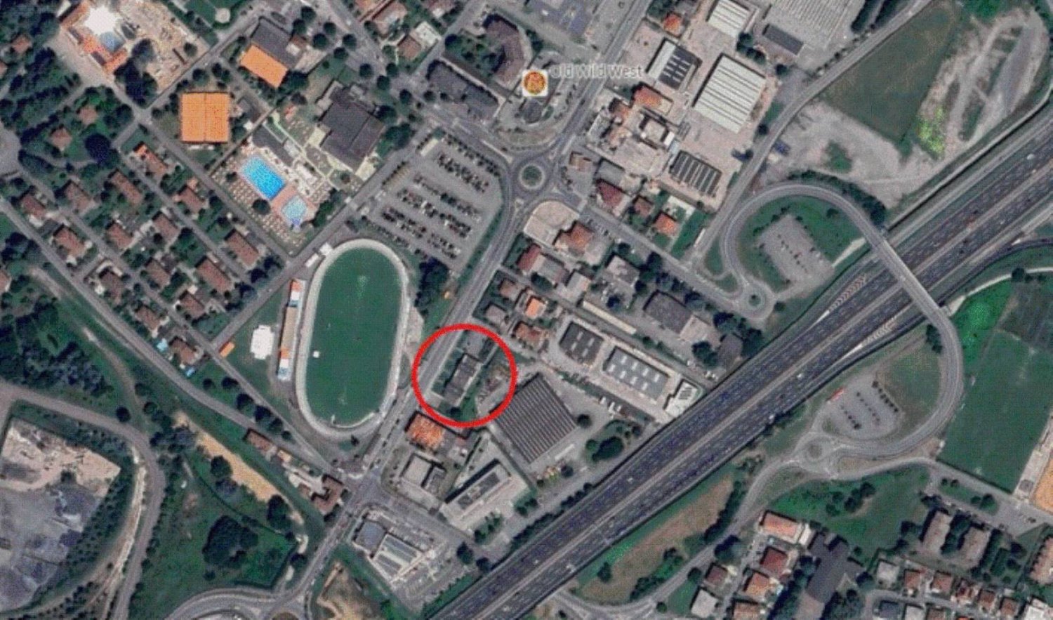 2 bedrooms Apartment in Dalmine, Italy No. 365461