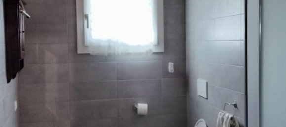 4 bedrooms Villa in Pianiga, Italy No. 92042 8