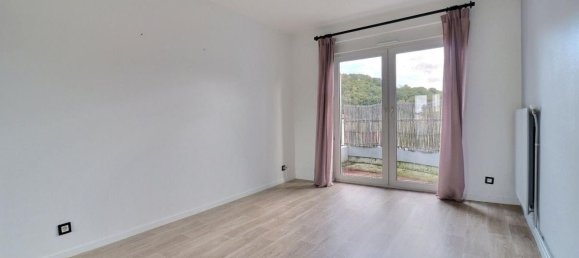 2 Schlafzimmer Wohnung in Forbach, France, Nr. 160076 2