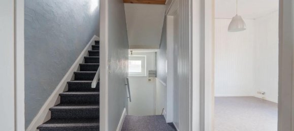 2 bedrooms Apartment in Arches, France No. 81581 16