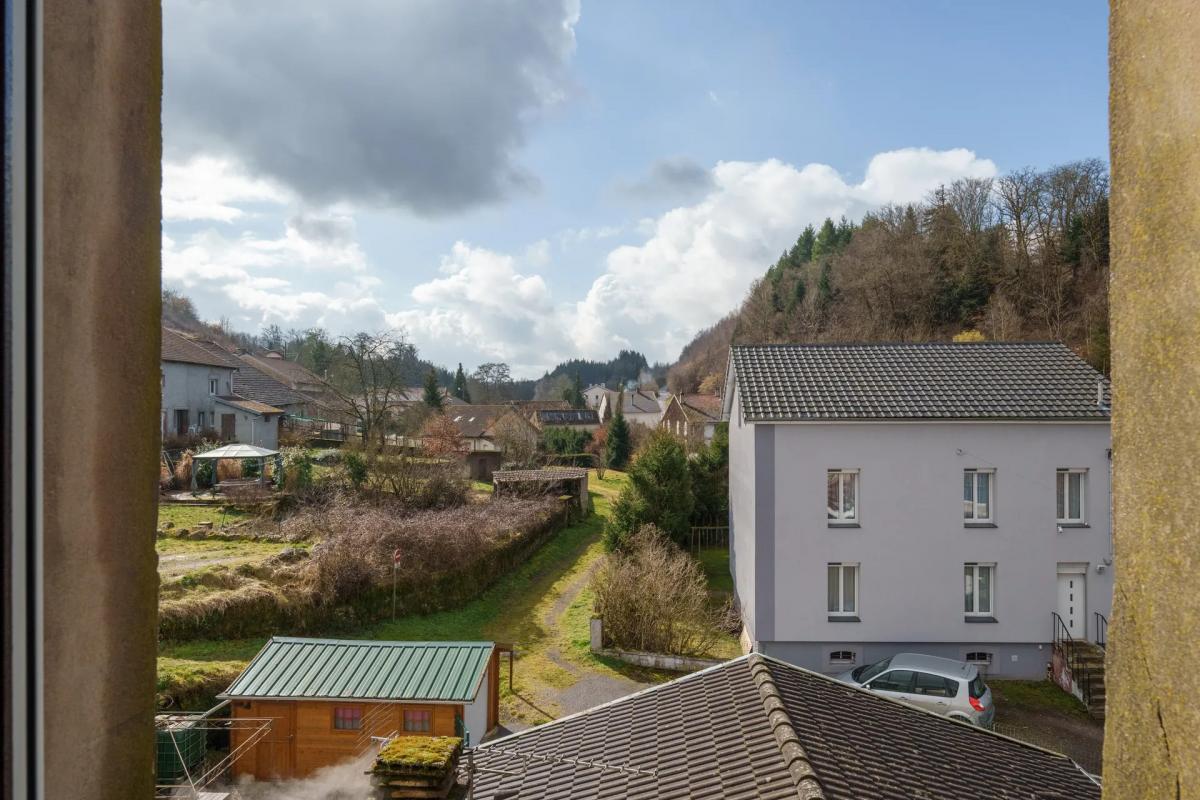 2 bedrooms Apartment in Arches, France No. 81581