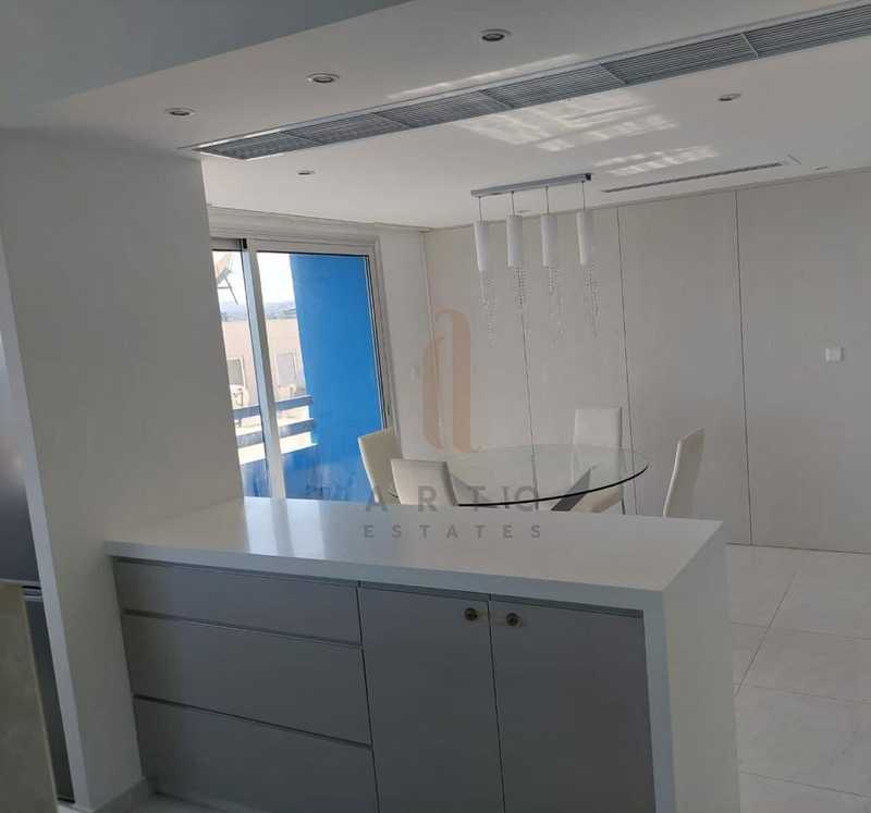 Apartamento T3 em Germasogeia, Cyprus N.º 19813