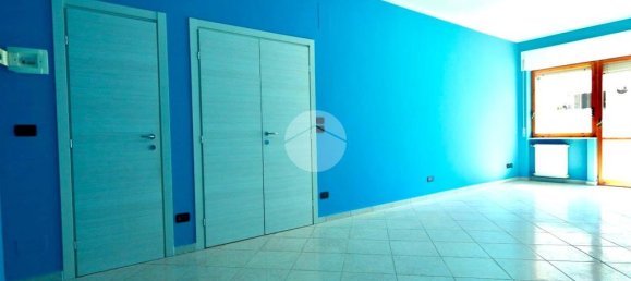 2 bedrooms Apartment in Pescara, Italy No. 291844 5