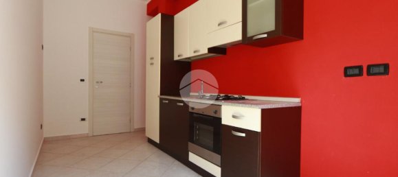 2 bedrooms Apartment in Pescara, Italy No. 291844 7