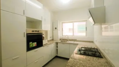 Квартира с 3 спальнями в Аликанте, Испания № 152254