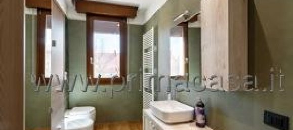 Дом с 5 комнатами в Карпи, Италия № 75376 12