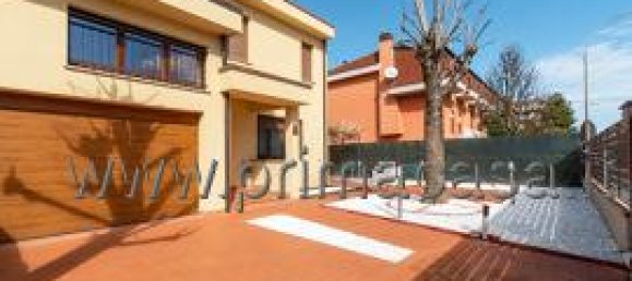 Дом с 5 комнатами в Карпи, Италия № 75376 19