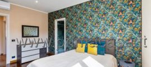 Дом с 5 комнатами в Карпи, Италия № 75376 6