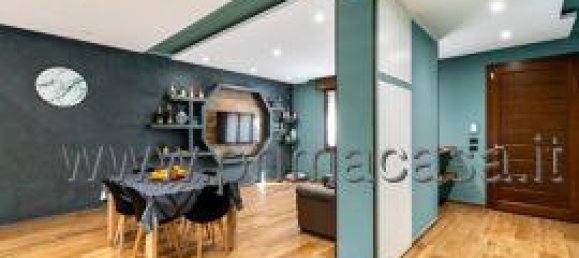 Дом с 5 комнатами в Карпи, Италия № 75376 24