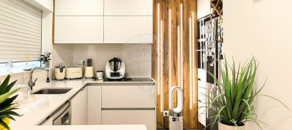 4 bedrooms Villa in Pinhal Novo, Portugal No. 18619 10