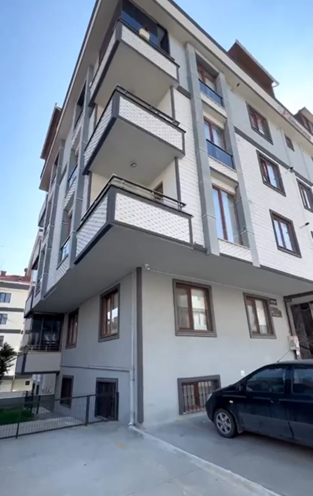 Apartment 2+1 in Istanbul, Turkey No. 32091