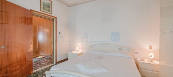 6 rooms Villa in Mira, Italy No. 273763 16