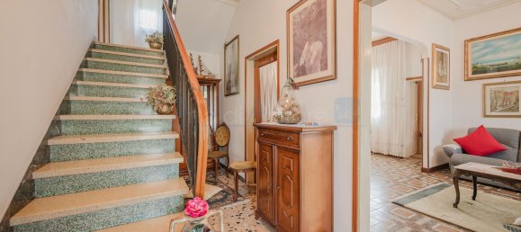 6 rooms Villa in Mira, Italy No. 273763 12