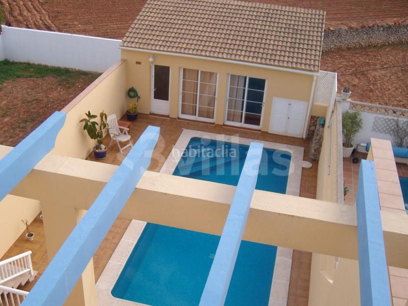 Adosado de 4 dormitorios en Llucmacanes, Spain No. 84371