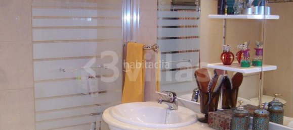 Adosado de 4 dormitorios en Llucmacanes, Spain No. 84371 13