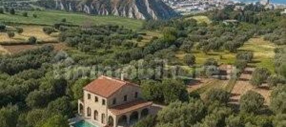 Casa T3 em Roseto degli Abruzzi, Italy N.º 345391 16