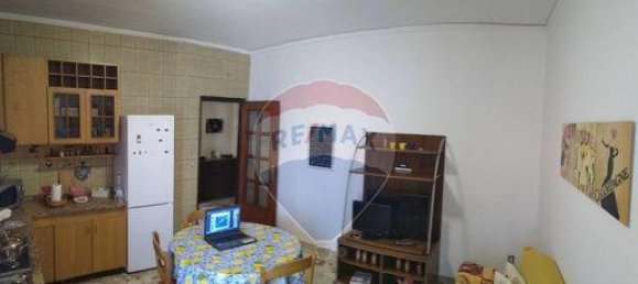 6-salle Appartement à Messina, Italy No. 30300 10