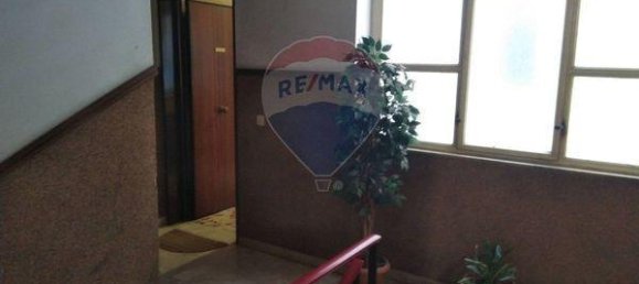 6-salle Appartement à Messina, Italy No. 30300 8