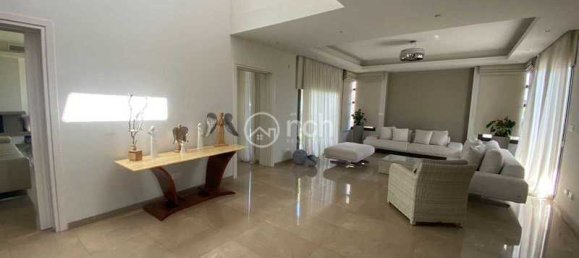 6 bedrooms Commercial property in Strovolos, Cyprus No. 6826 15
