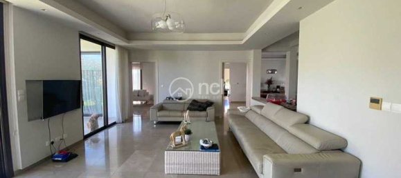 6 bedrooms Commercial property in Strovolos, Cyprus No. 6826 4