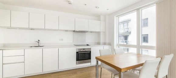 2 Schlafzimmer Wohnung in Bow, United Kingdom, Nr. 5638 3