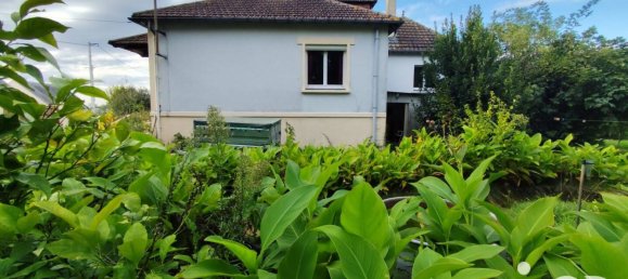 2 Schlafzimmer Villa in Crouzilles, France, Nr. 242683 4