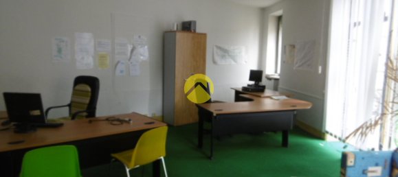 1 bedroom Commercial property in Belabre, France No. 242438 3