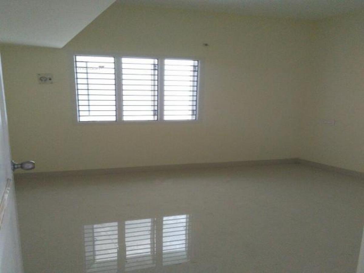 2 bedrooms House in Chennai, India No. 19565