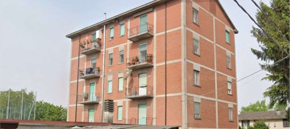 3 rooms Apartment in Villanterio, Italy No. 284757 3