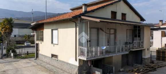 4 rooms House in Verzuolo, Italy No. 41634 27