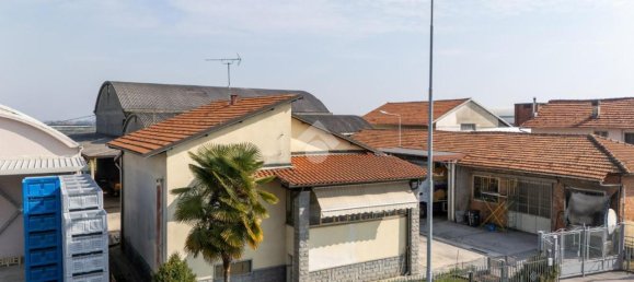 4 rooms House in Verzuolo, Italy No. 41634 25