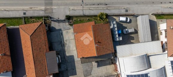 4 rooms House in Verzuolo, Italy No. 41634 30