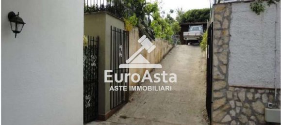 6 chambres Villa à Palermo, Italy No. 315598 8