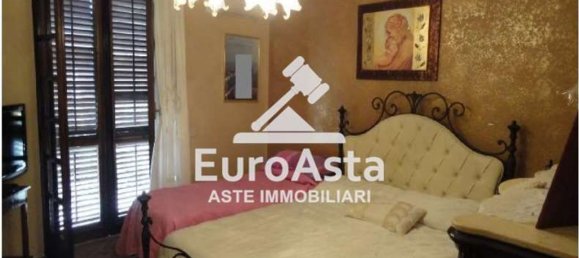 6 chambres Villa à Palermo, Italy No. 315598 40