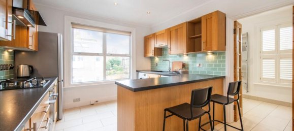 2 bedrooms Maisonette in London, United Kingdom No. 8978 3