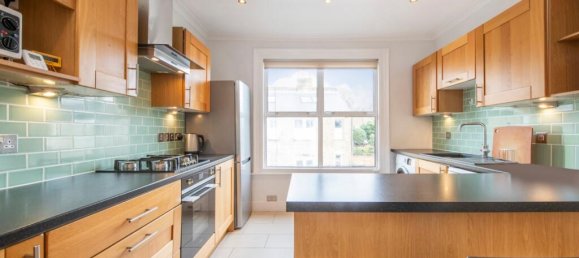 2 bedrooms Maisonette in London, United Kingdom No. 8978 7