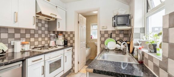 1 bedroom Maisonette in Watford, United Kingdom No. 6145 5