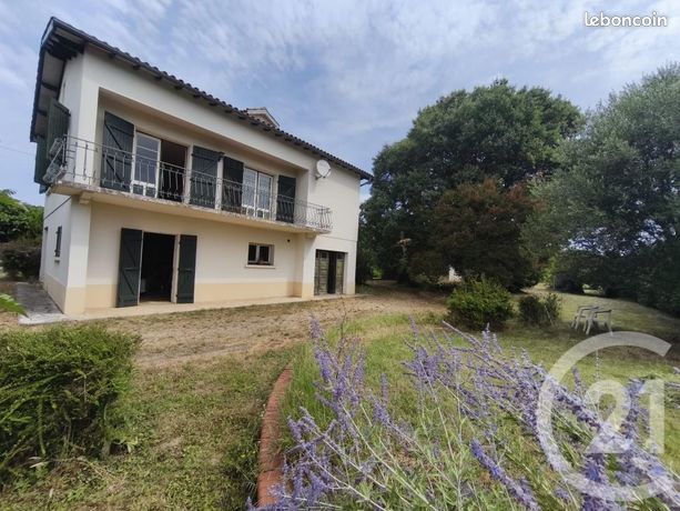 3 bedrooms House in Montauban, France No. 310813