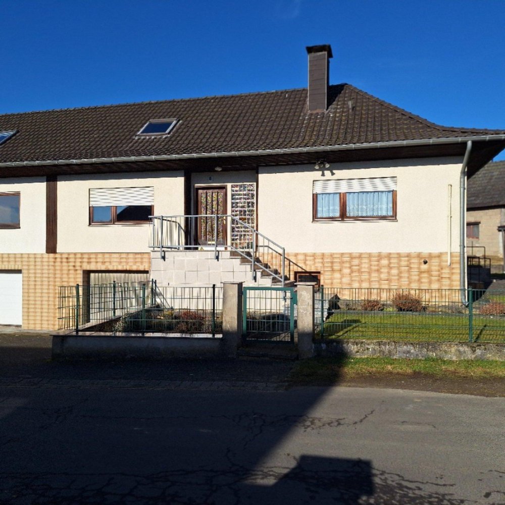 Таунхаус с 2 спальнями в Рейн-Зиг, Германия № 219095